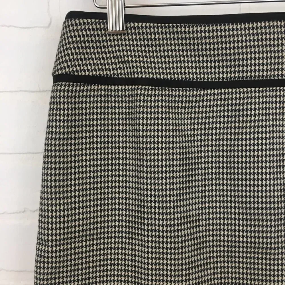 Ann Taylor LOFT Skirt